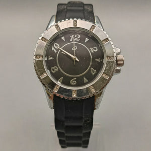 Elegante Damen Uhr – Sportliches Design in Schwarz-Silber
