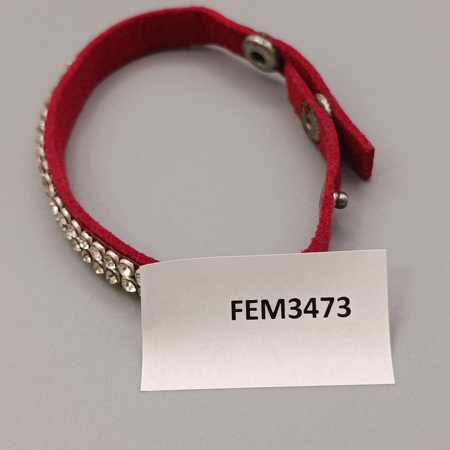 Elegantes Damen Armband – Glänzendes Design in Rot