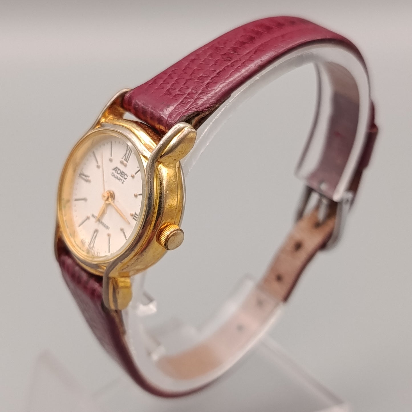 Elegante Adec Uhr – Klassisches Design mit Lederarmband
