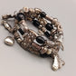 Elegantes mehrreihiges Armband – Silberfarbenes Design