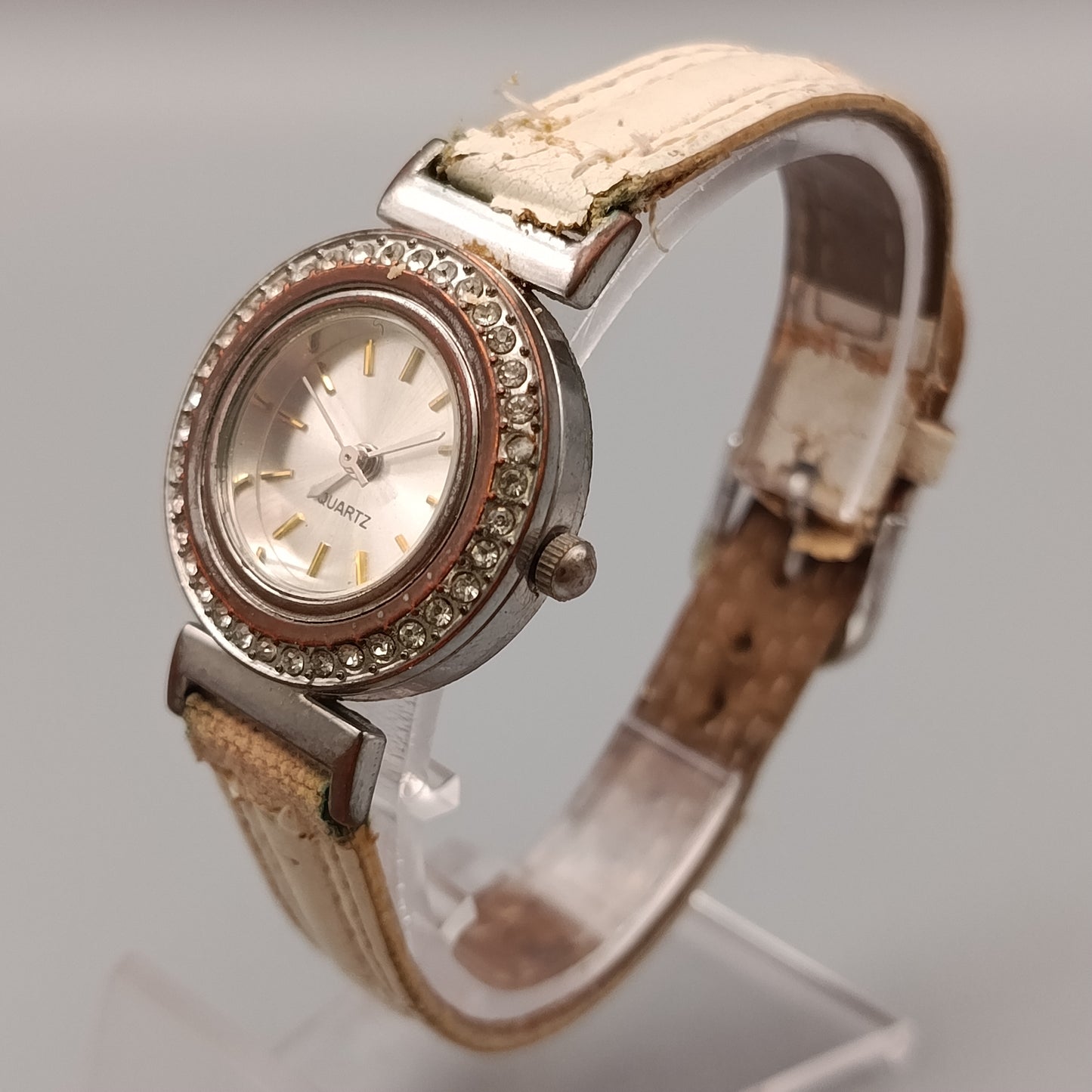 Elegante Damen Uhr – Funkelndes Design mit Strass