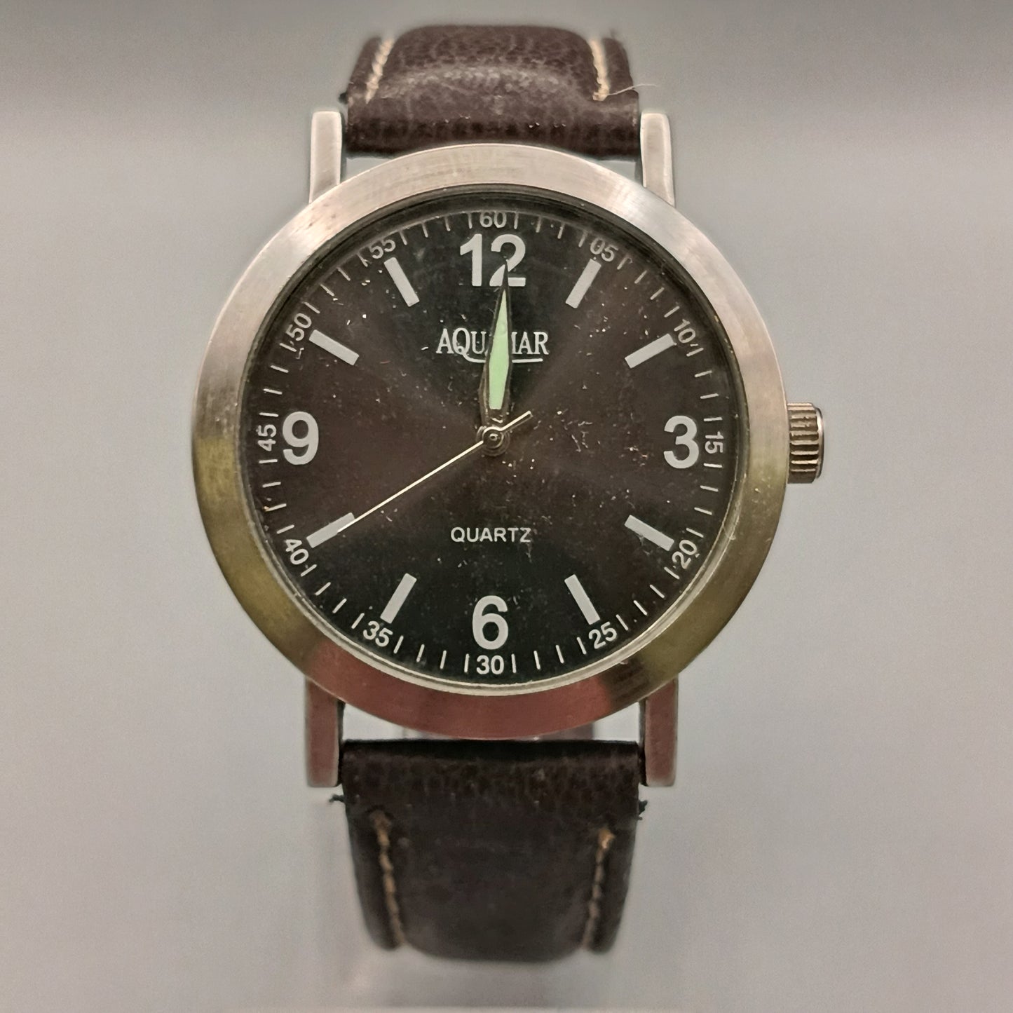 Elegante Aquamar Damen Uhr – Klassisches Design