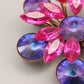 Elegante Vintage Brosche – Blumen-Design mit funkelnden Strasssteinen