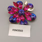 Elegante Vintage Brosche – Blumen-Design mit funkelnden Strasssteinen