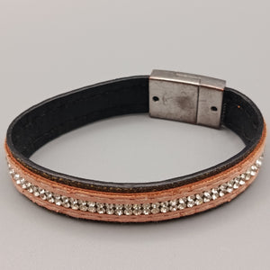 Elegantes Lederarmband – Glitzerndes Design mit Strasssteinen
