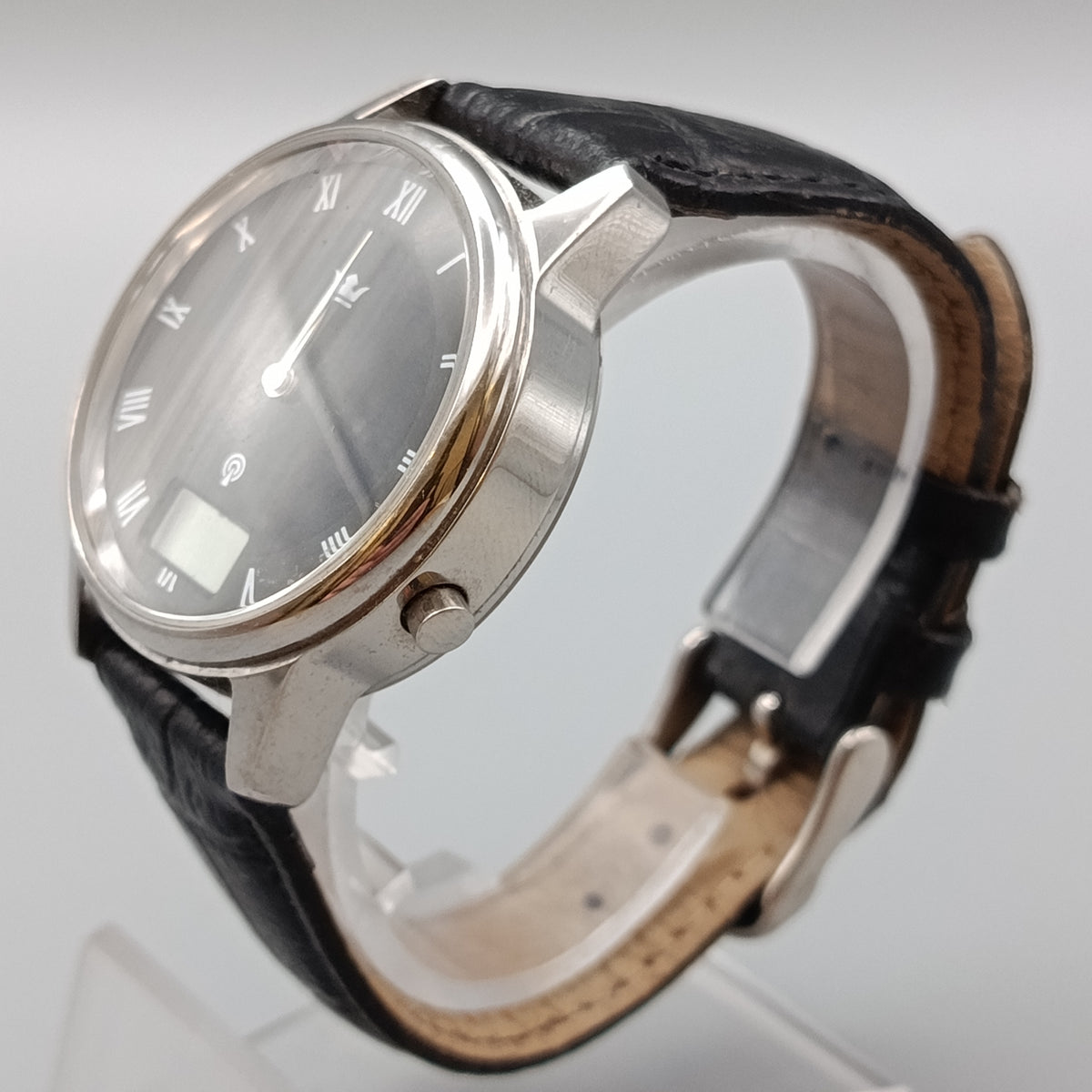 Klassische Herren Uhr – Dualanzeige und Lederarmband