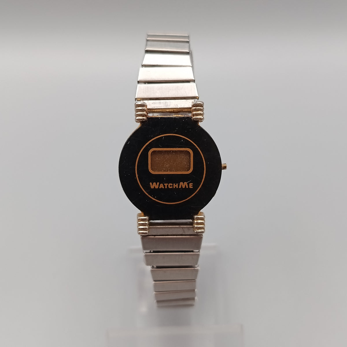 Klassische WatchMe Damen Uhr – Vintage Digital