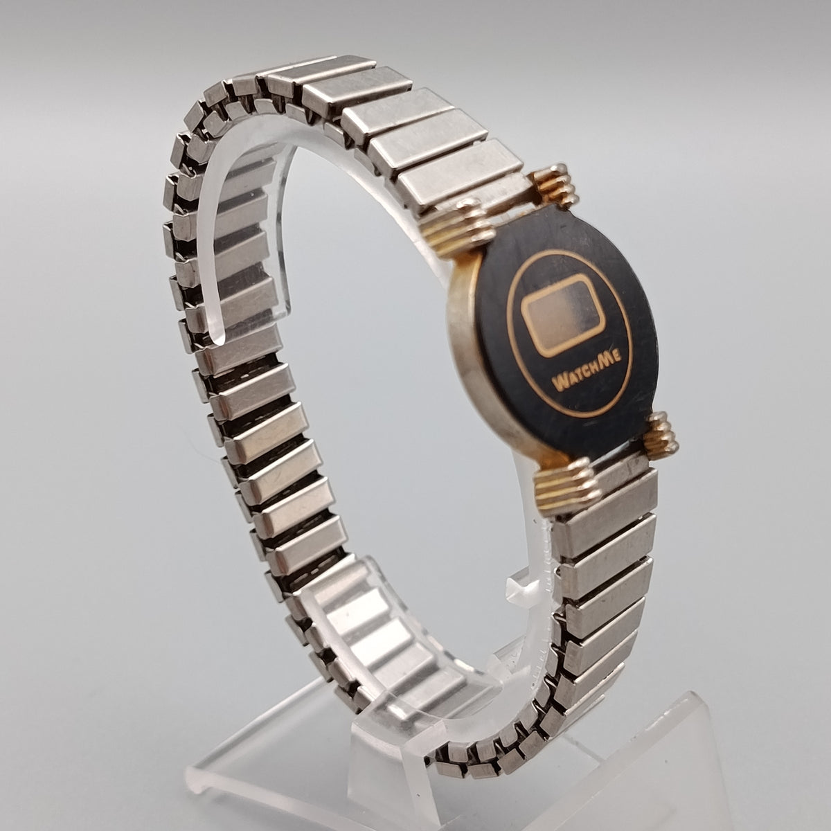 Klassische WatchMe Damen Uhr – Vintage Digital