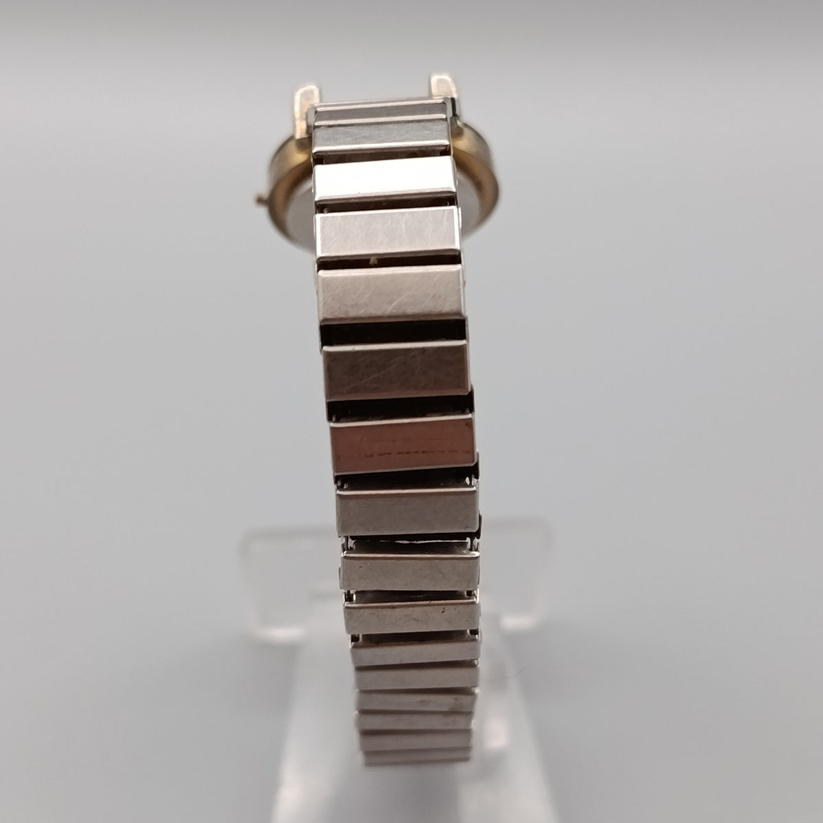 Klassische WatchMe Damen Uhr – Vintage Digital