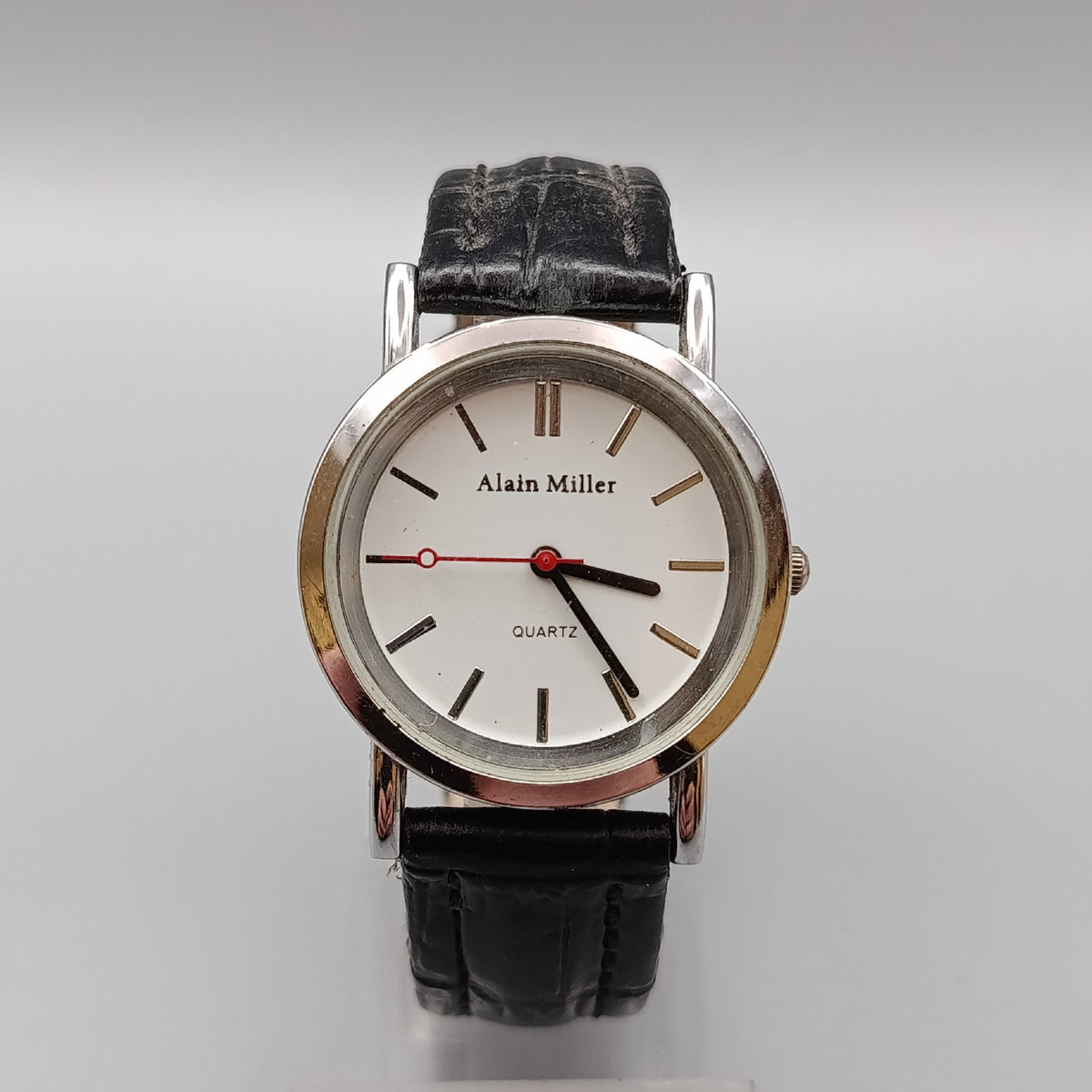 Klassische Alain Miller Herren Uhr – Weißes Zifferblatt
