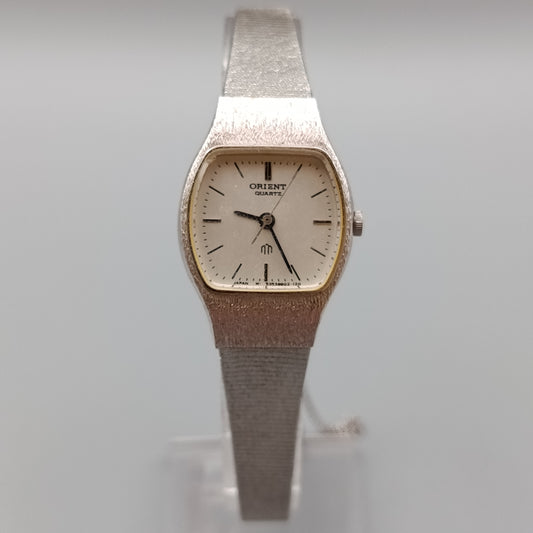 Klassische Orient Damen Uhr – Silberfarbenes Gehäuse