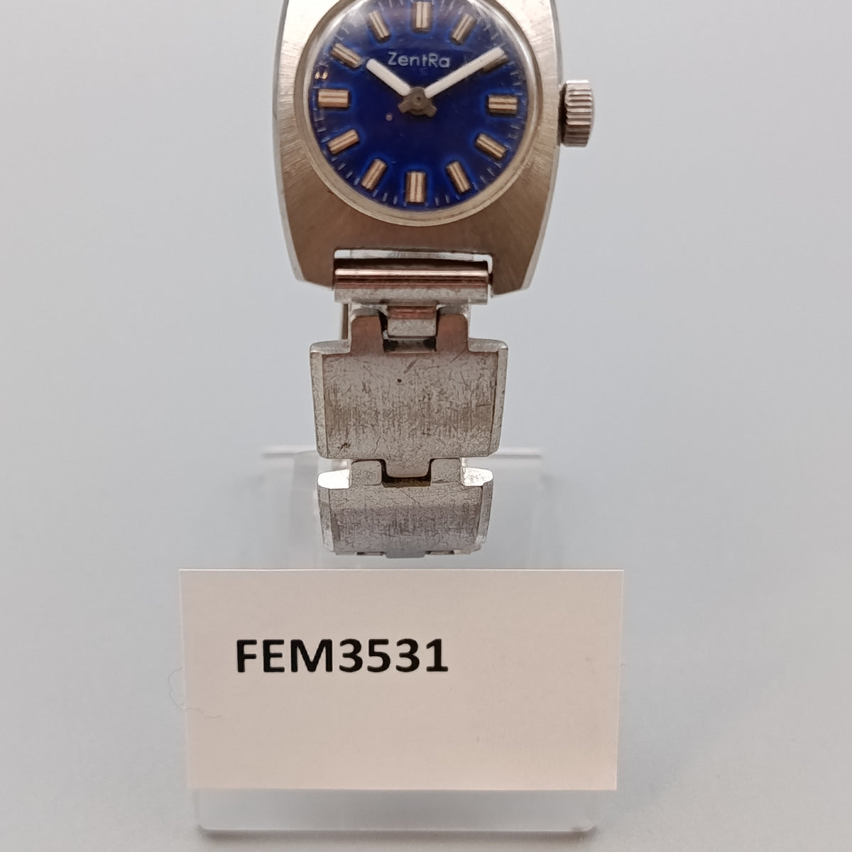 Klassische ZentRa Damen Uhr – Blaues Zifferblatt