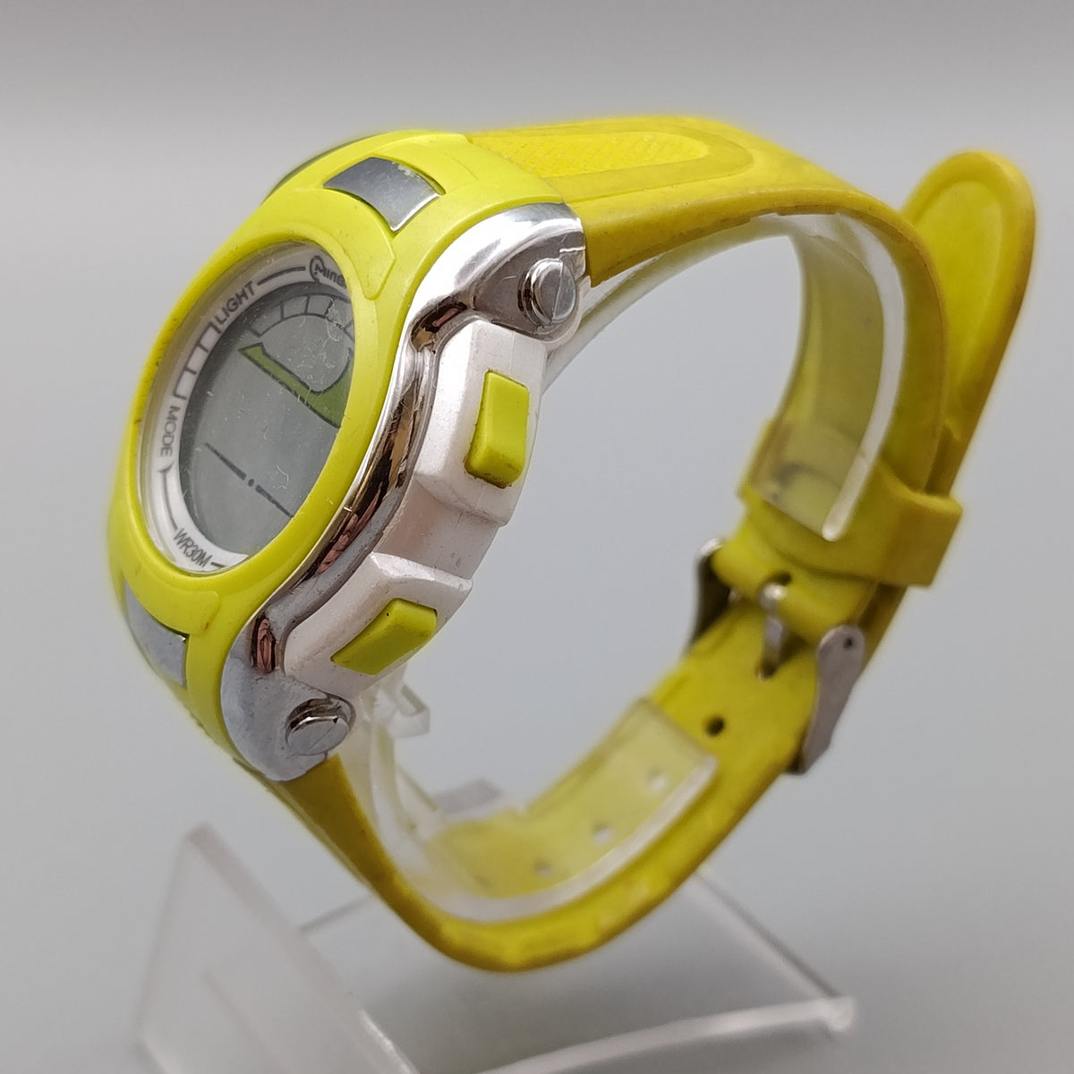 Sportliche Mingrui Digital Uhr – Auffälliges Design in Gelb