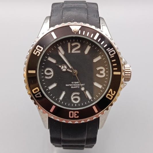 Sportliche Herren Uhr im Taucher-Design