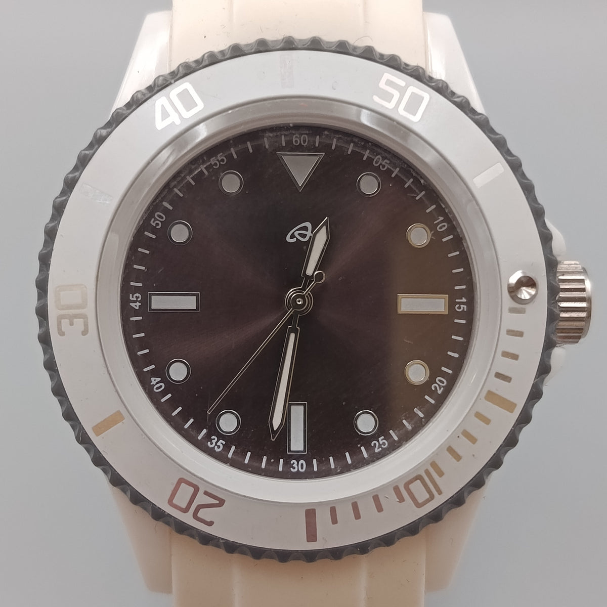 Sportliche Herren Uhr im Taucher-Design – Weiß