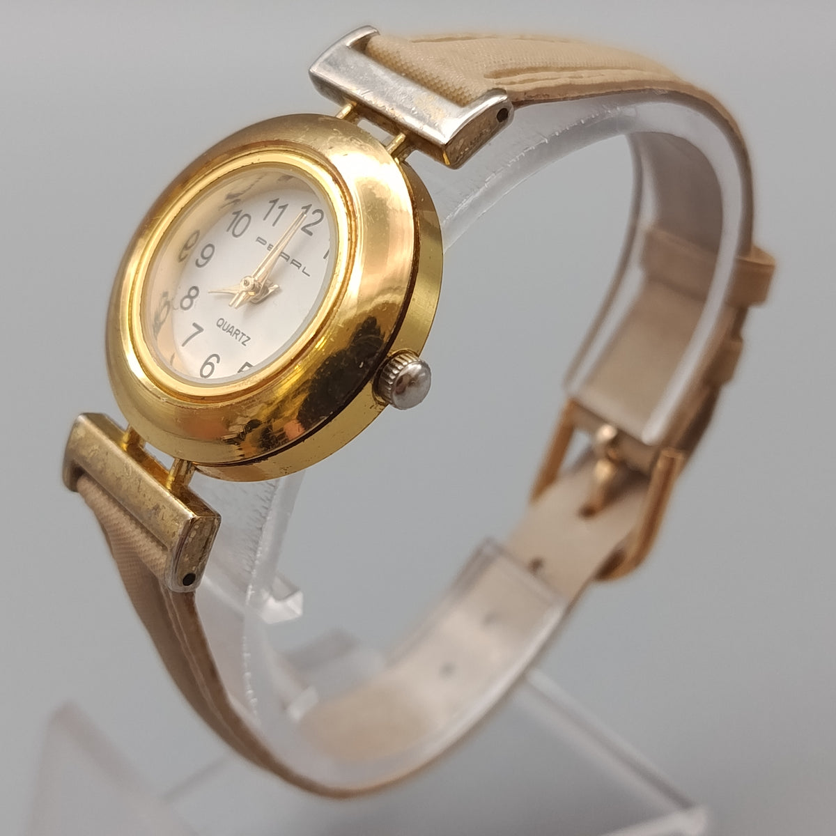 Klassische Peral Damen Uhr – Vergoldetes Gehäuse