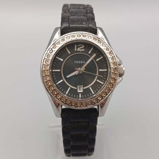 Moderne Fossil Damen Uhr – Schwarz mit Strasslünette