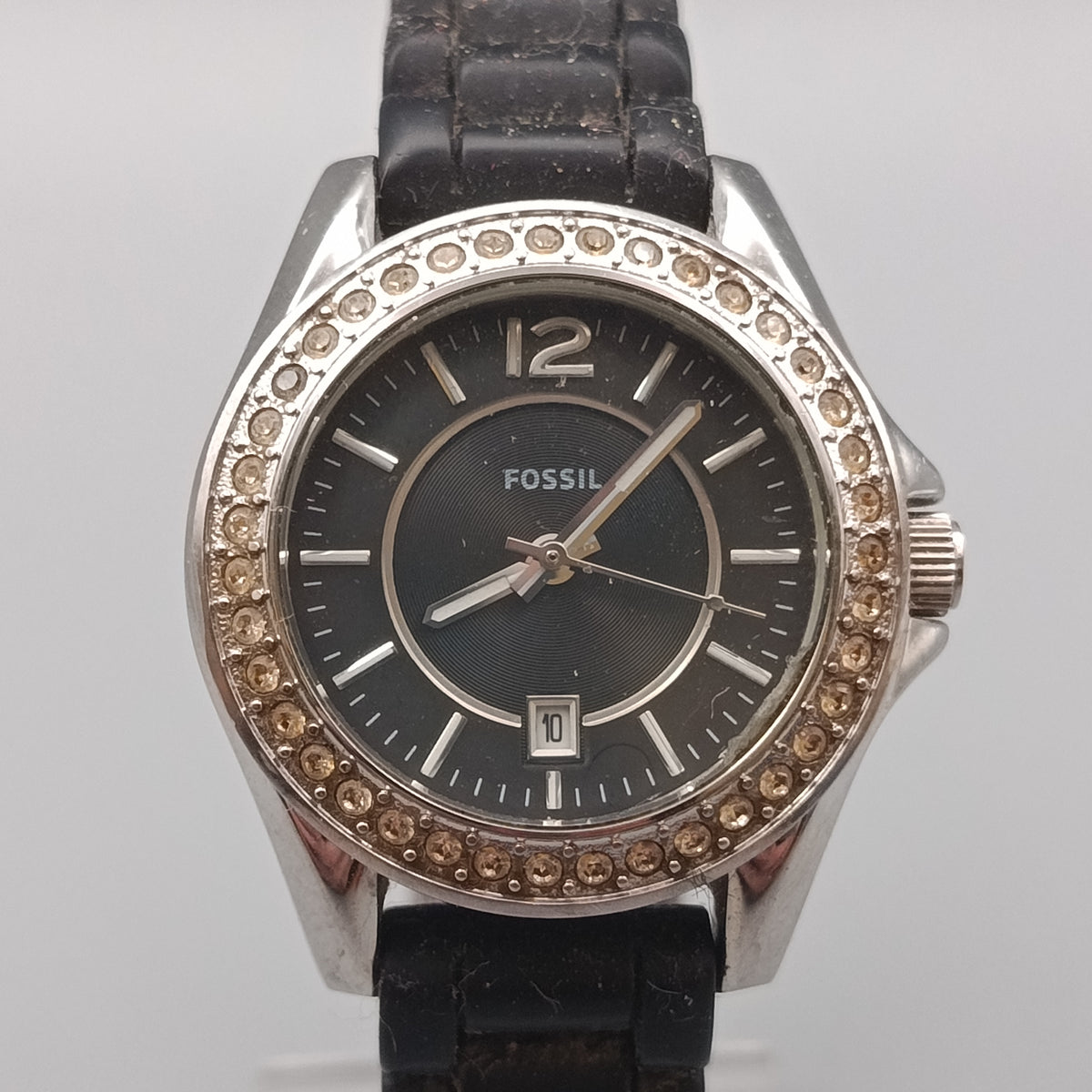 Moderne Fossil Damen Uhr – Schwarz mit Strasslünette