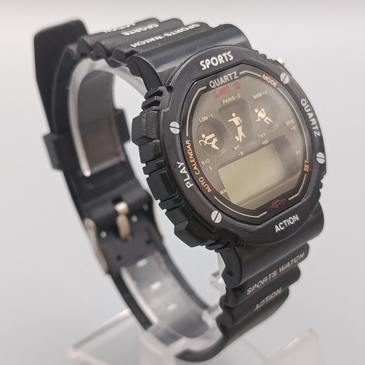 Sportliche Herren Digital Uhr – Robustes Design in Schwarz
