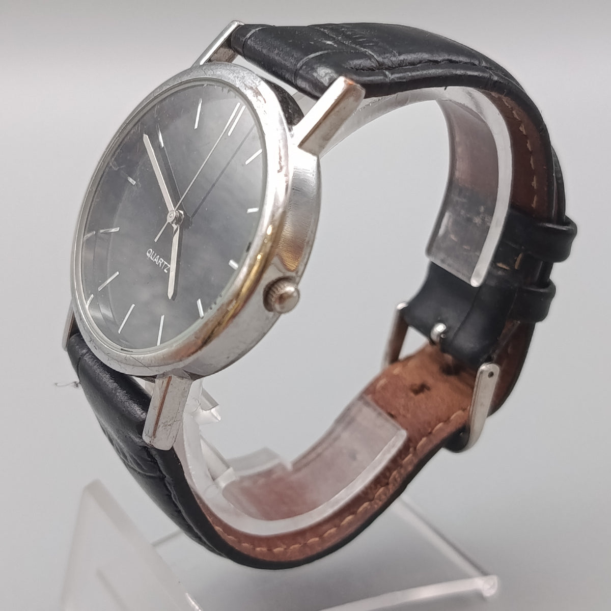 Schlichte Minimalistische Herren Uhr – Schwarzes Zifferblatt