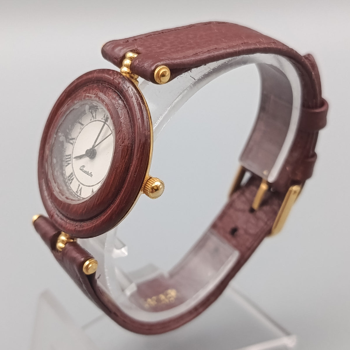 Elegante Damen Uhr im Holz Design – Klassisches Zifferblatt