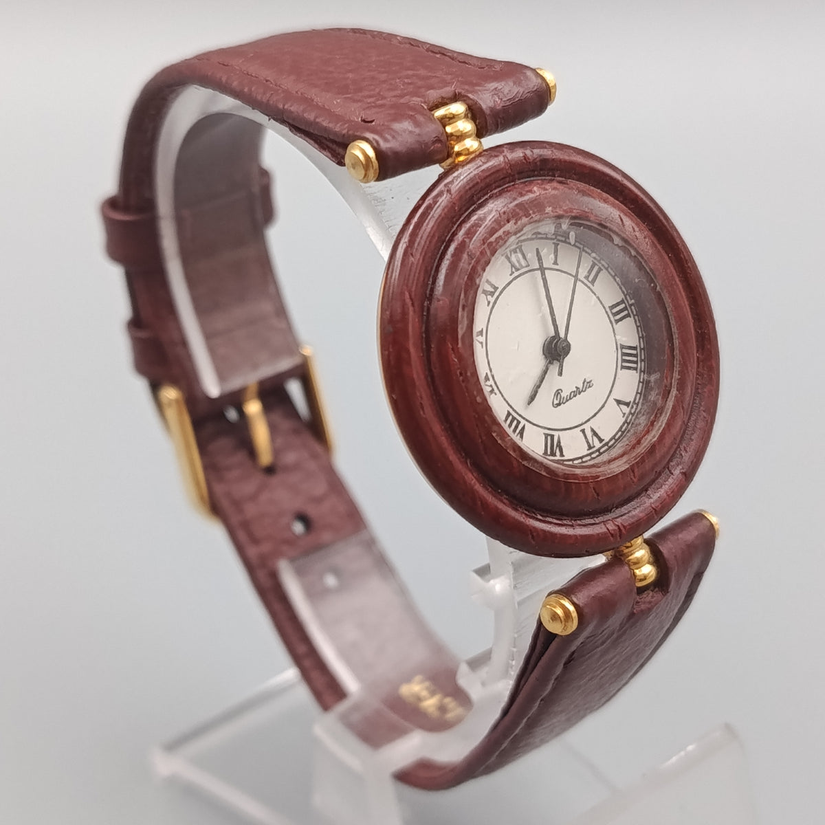 Elegante Damen Uhr im Holz Design – Klassisches Zifferblatt