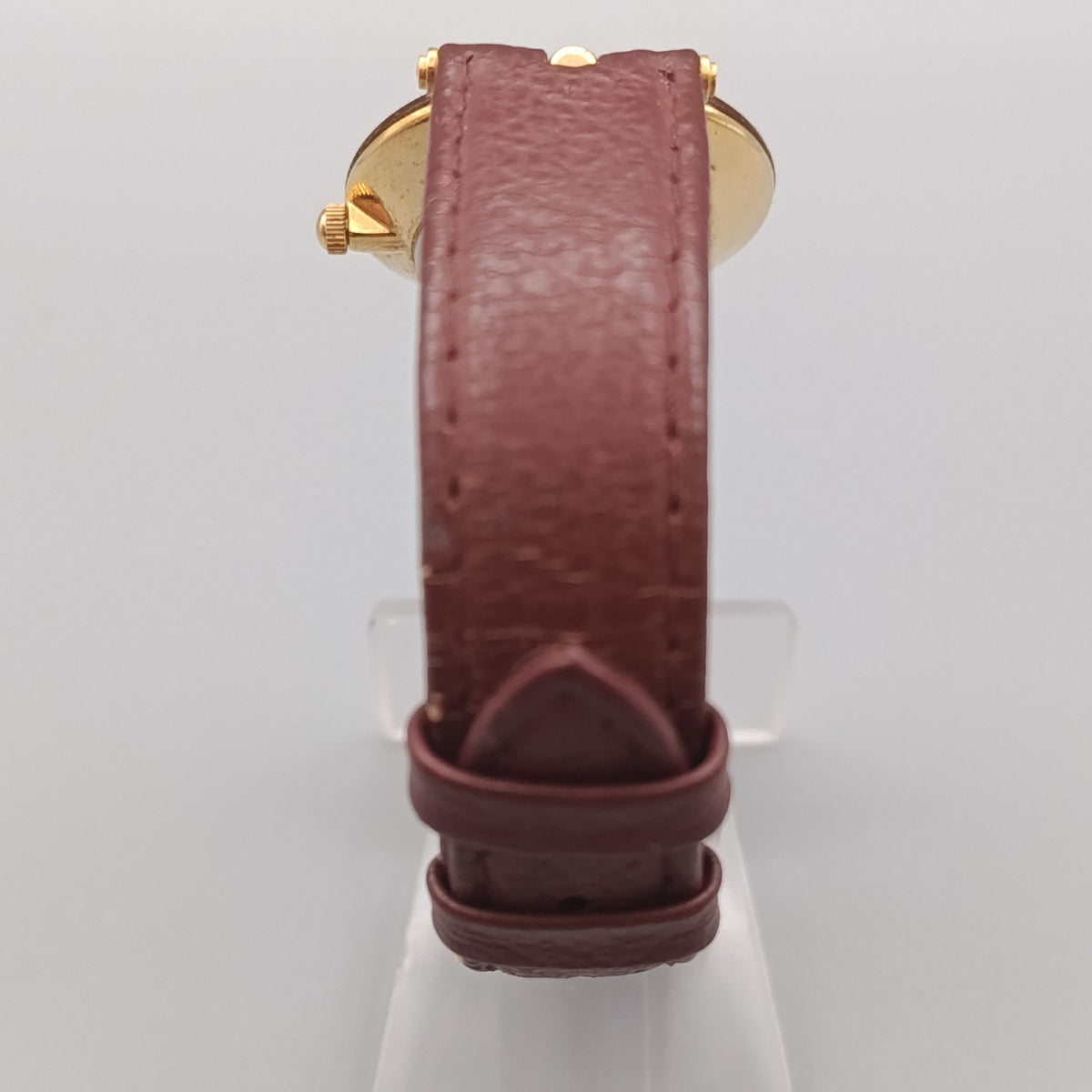 Elegante Damen Uhr im Holz Design – Klassisches Zifferblatt