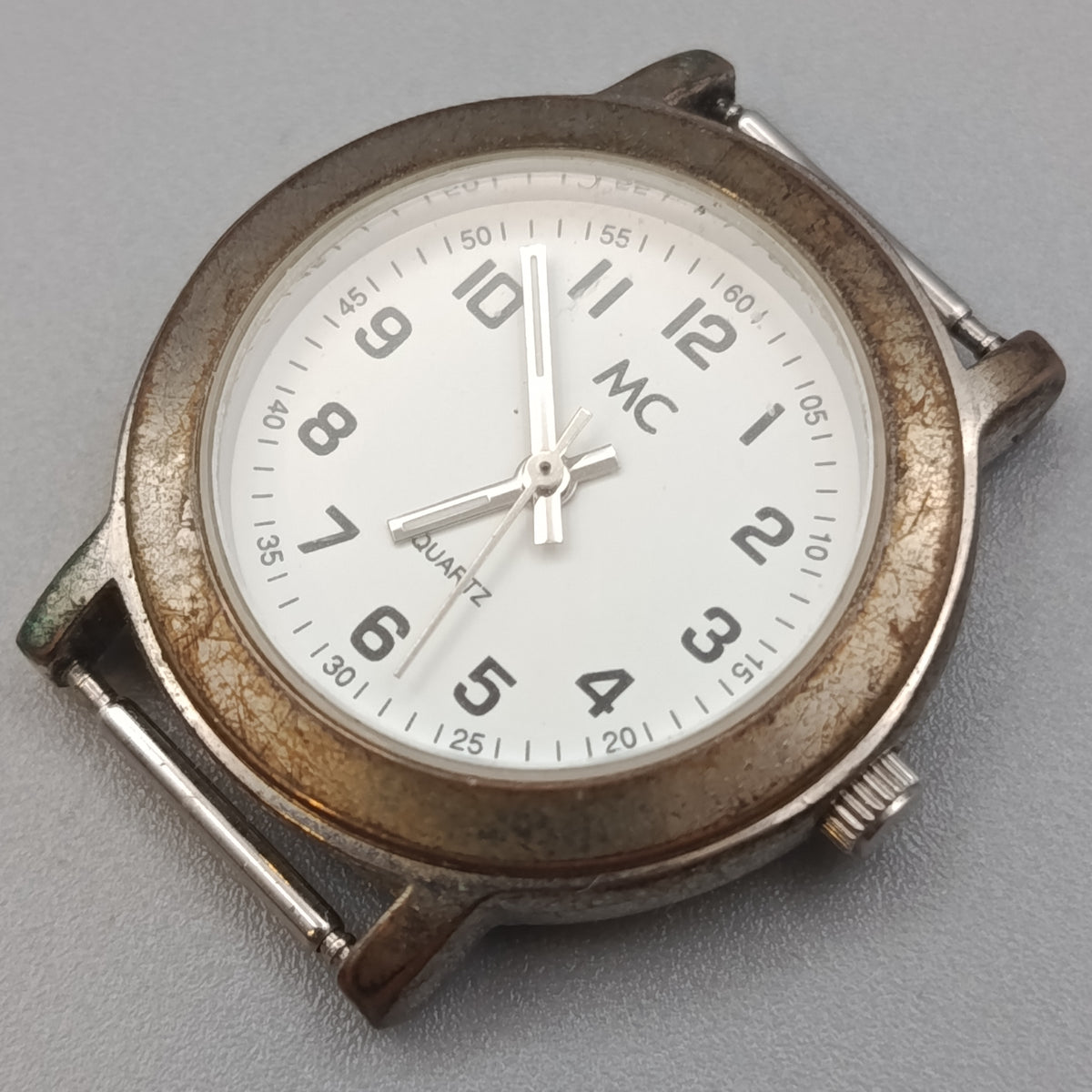 Klassische MC Damen Uhr – Weißes Zifferblatt