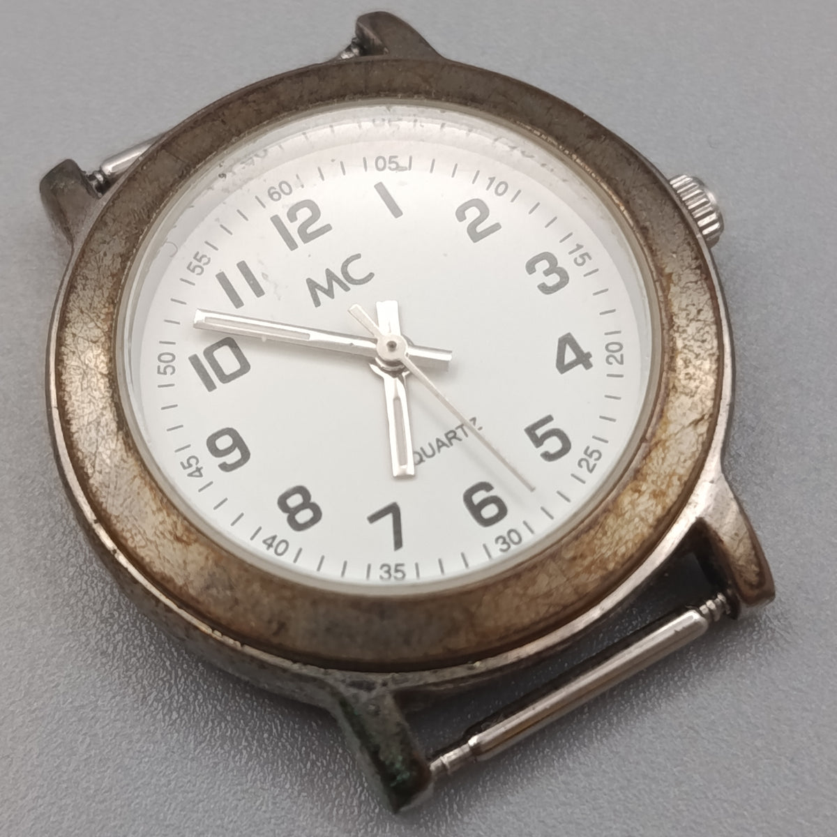 Klassische MC Damen Uhr – Weißes Zifferblatt