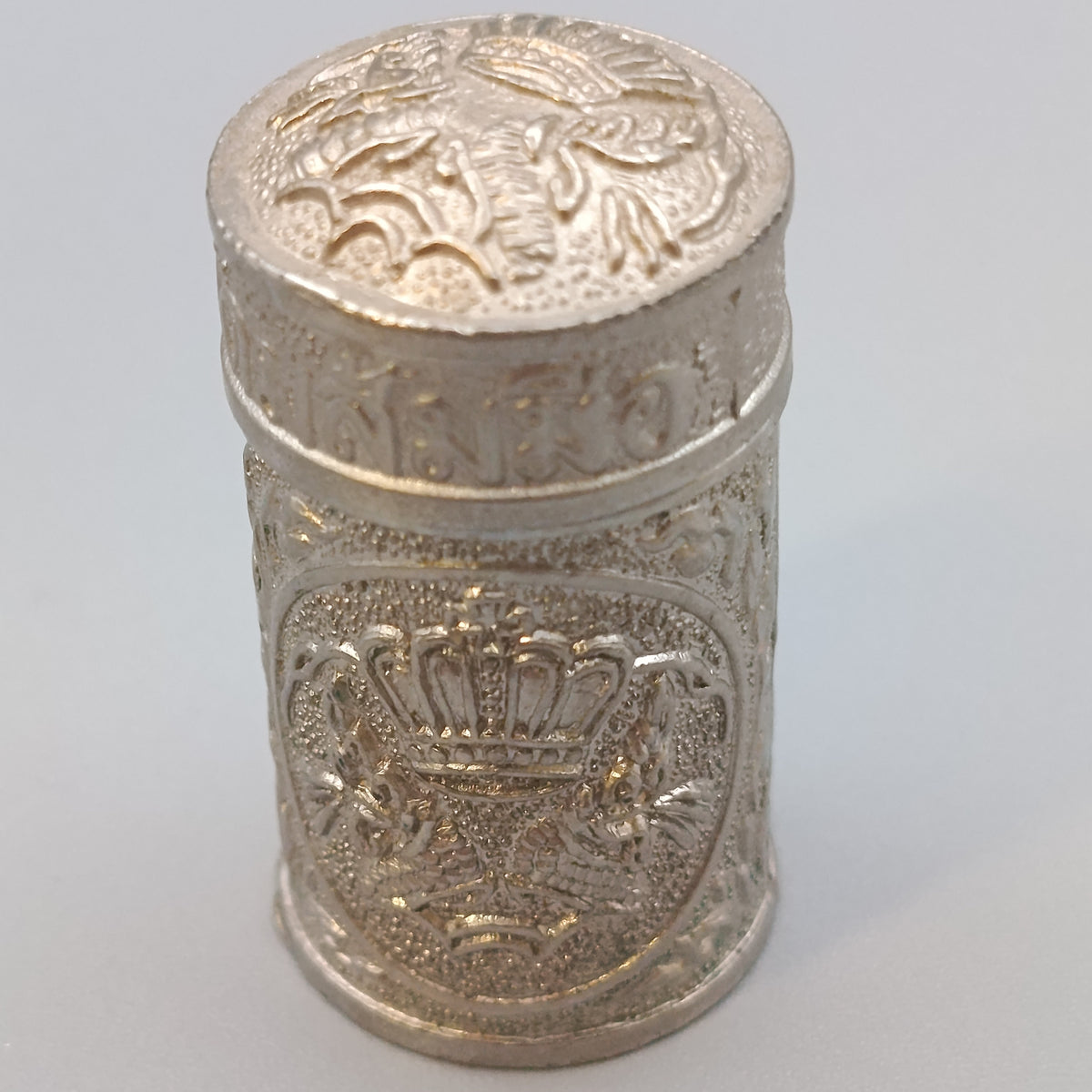 Klassische Antike Riechdose / Pillendose mit Kronen-Relief
