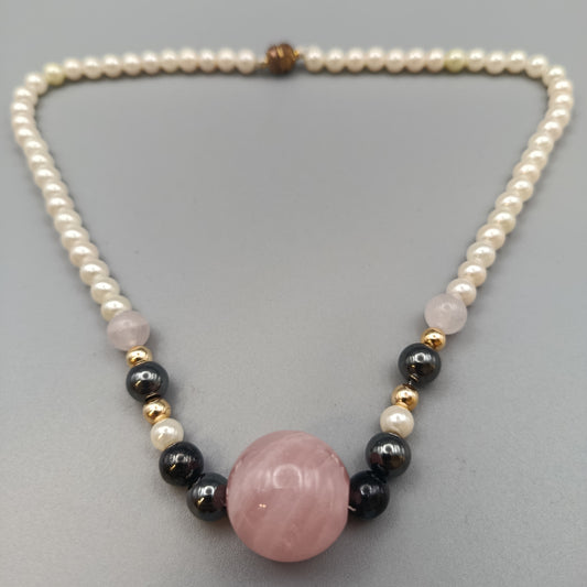 Elegante Damen Kette mit Rosenquarz und Hämatit