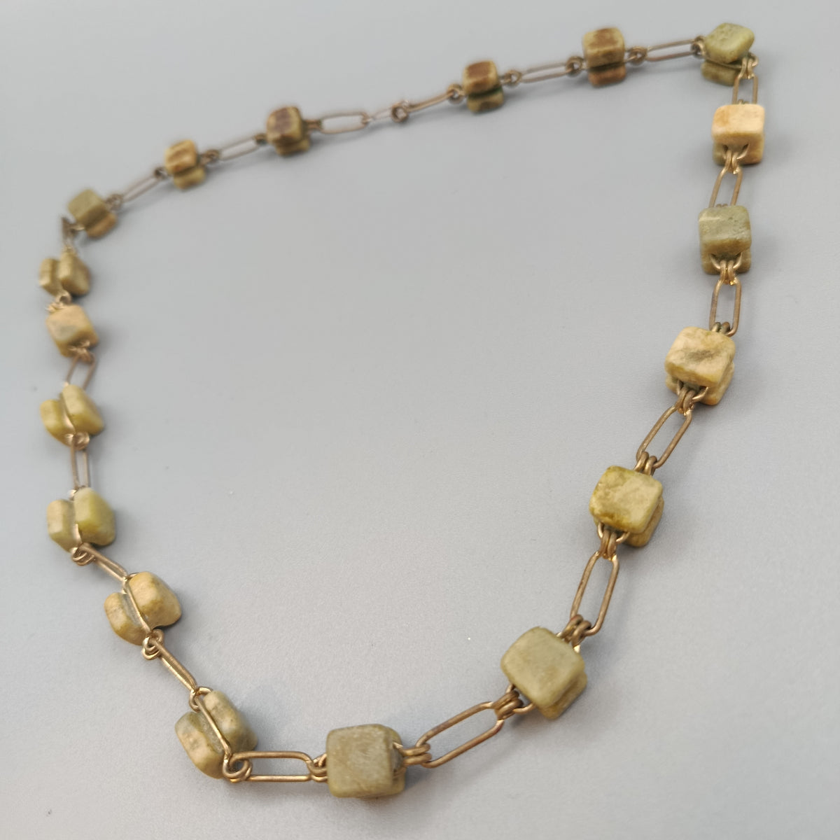 Elegante Stein Antike Gliederkette mit Naturstein-Elementen