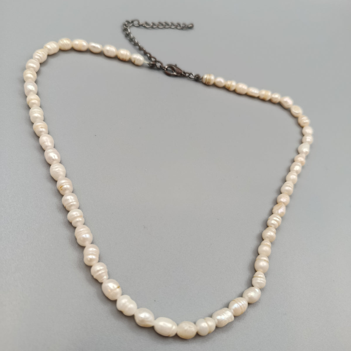 Elegante Süßwasserperlen Kette – Klassischer Perlenschmuck