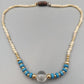 Elegante Perlenkette – Bunte Akzente mit Zentralem Stein