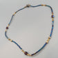 Elegante Glasperlen Kette – Design in Blau und Gold