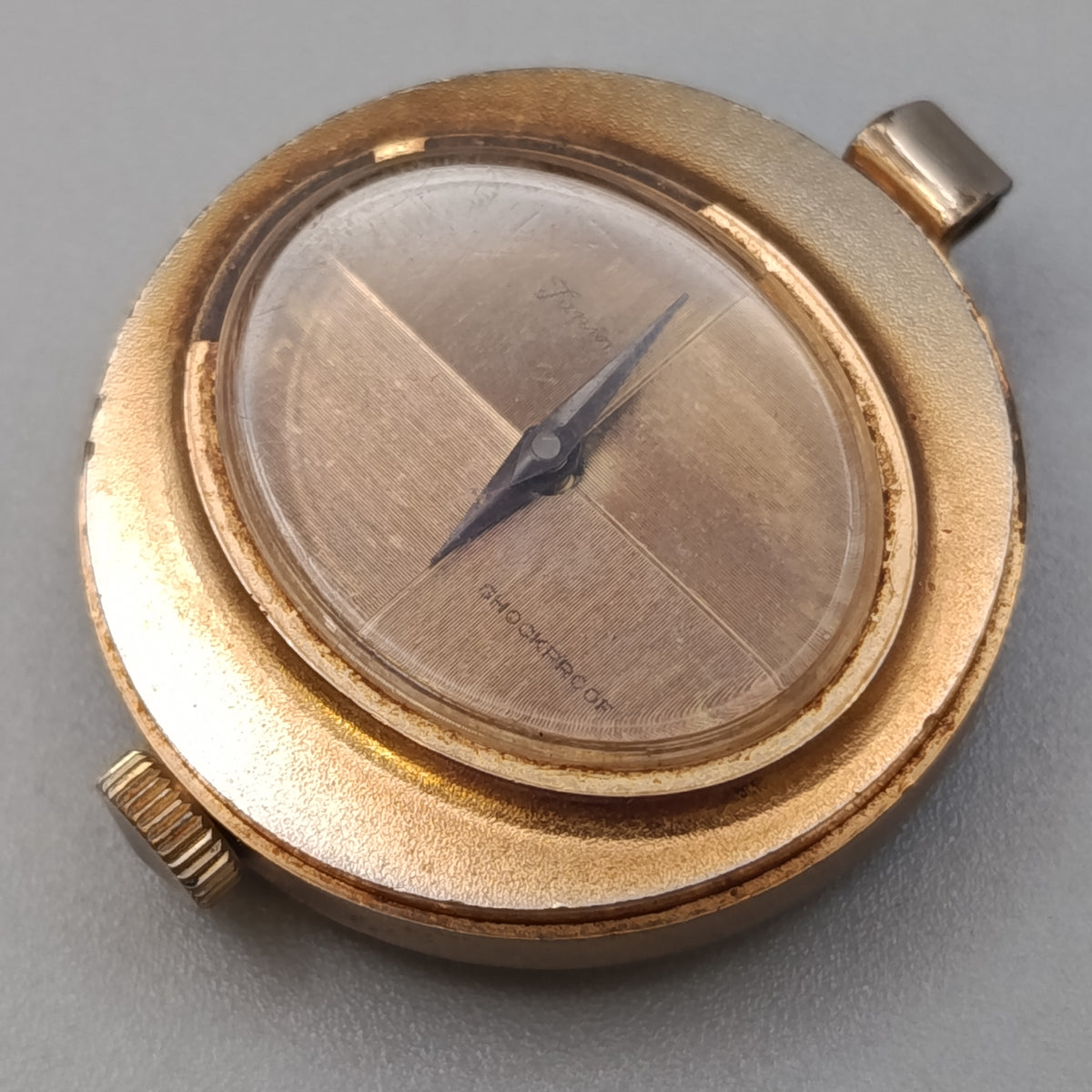Elegante goldfarbene Anhänger Uhr – Klassischer Vintage