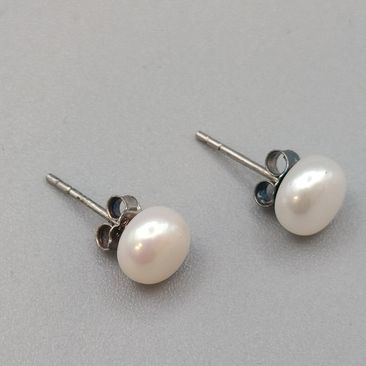 Elegante 925 Silber Perlen-Ohrstecker – Klassischer Ohrschmuck