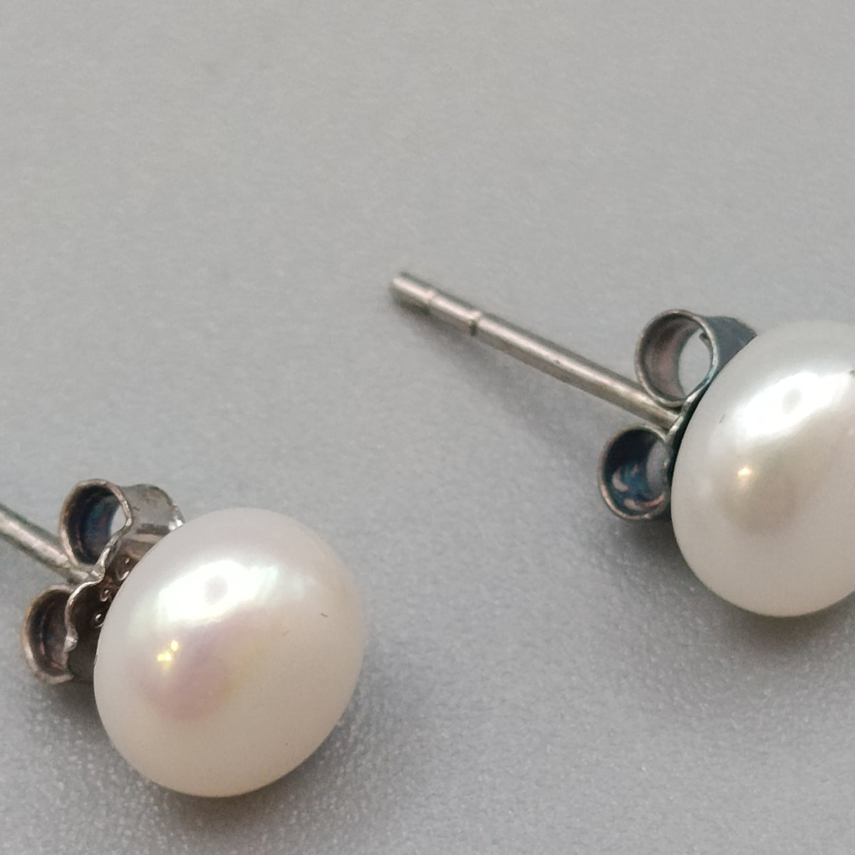 Elegante 925 Silber Perlen-Ohrstecker – Klassischer Ohrschmuck