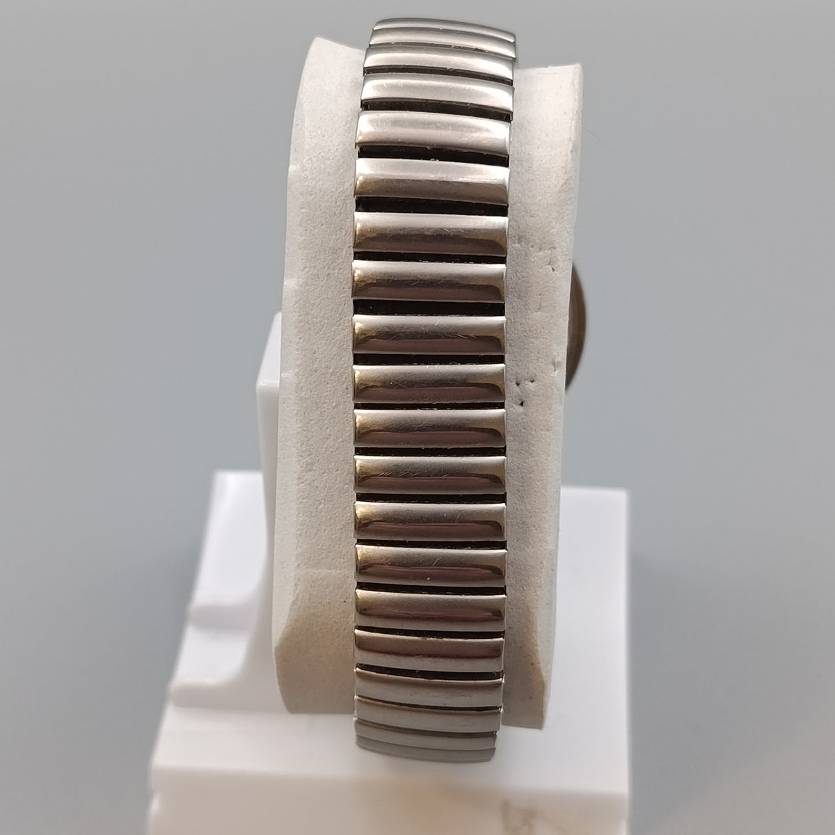 Elegante Esprit Damen Uhr – Zifferblatt mit Höhlenmalerei-Motiv