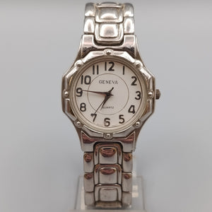 Elegante Geneva Damen Uhr – Silberfarbener Klassiker