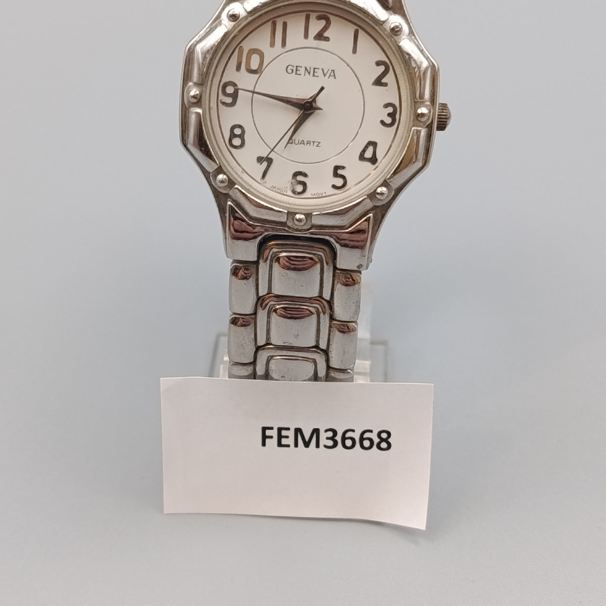 Elegante Geneva Damen Uhr – Silberfarbener Klassiker