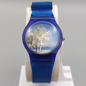Elegante Blaue Damen Uhr – Sommerliches Strandmotiv