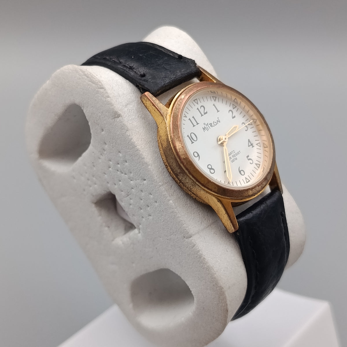 Elegante Mitron Damen Uhr – Vergoldetes Gehäuse
