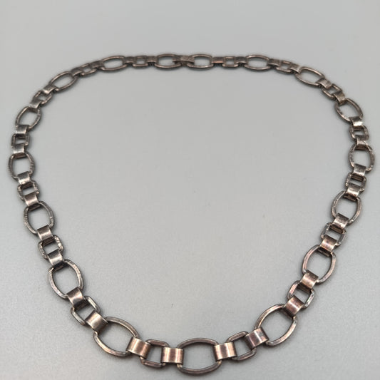 Elegante Gliederkette in Silberoptik – Zeitlose Halskette