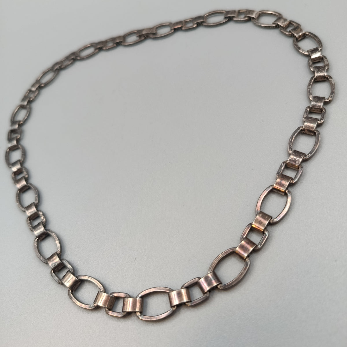 Elegante Gliederkette in Silberoptik – Zeitlose Halskette