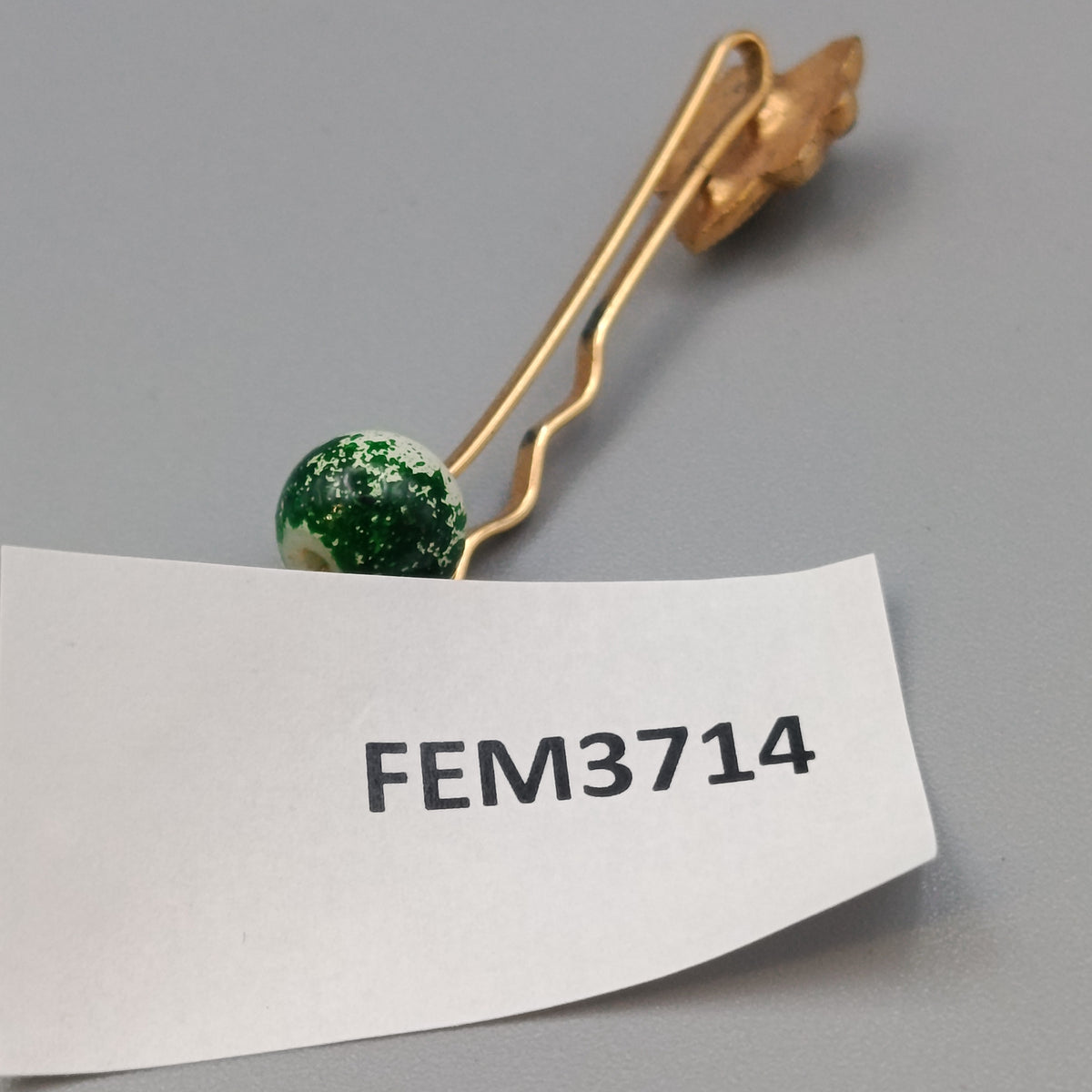 Haarnadel mit Strass und grüner Perle – Haarschmuck