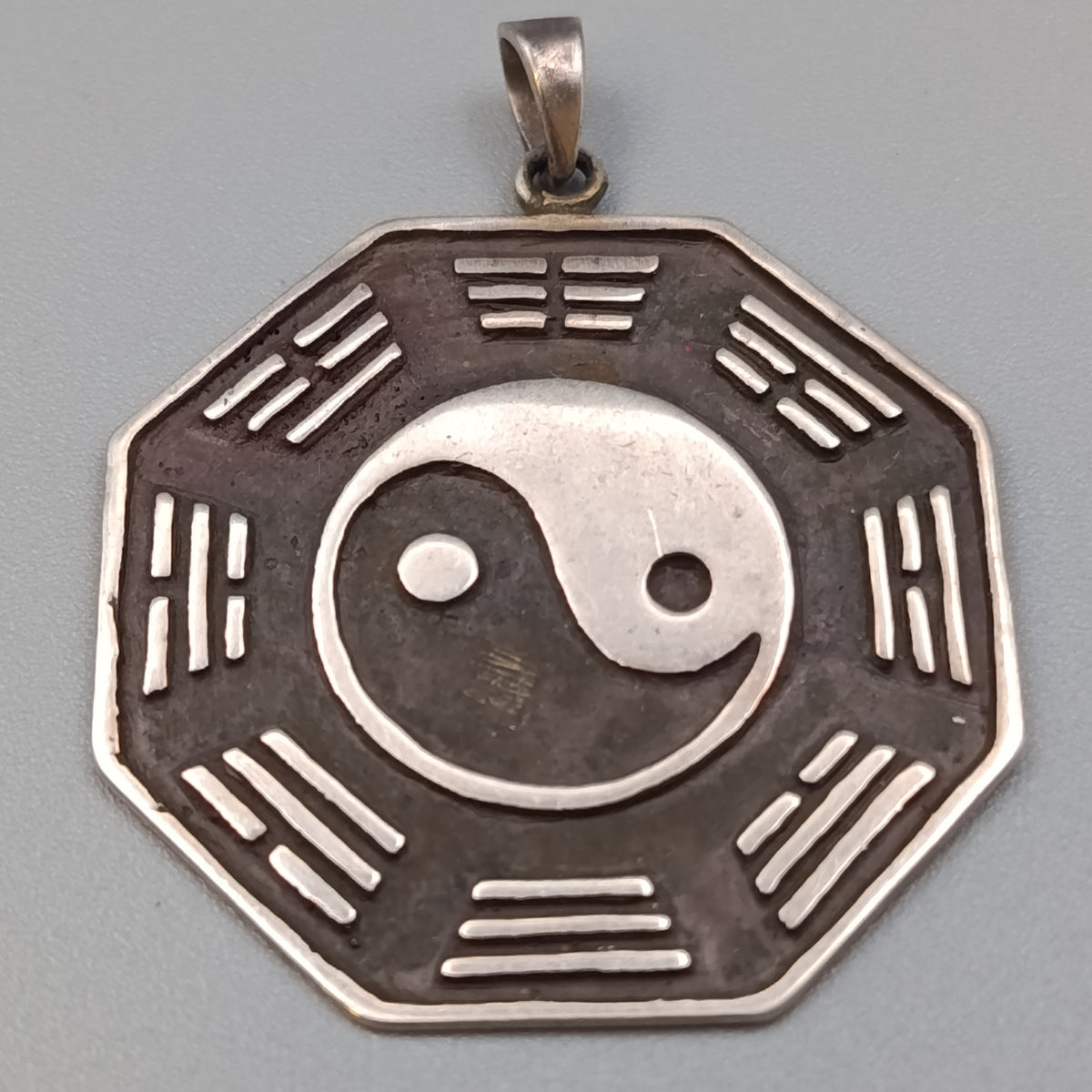 Yin Yang Kettenanhänger – Achteckiger Anhänger