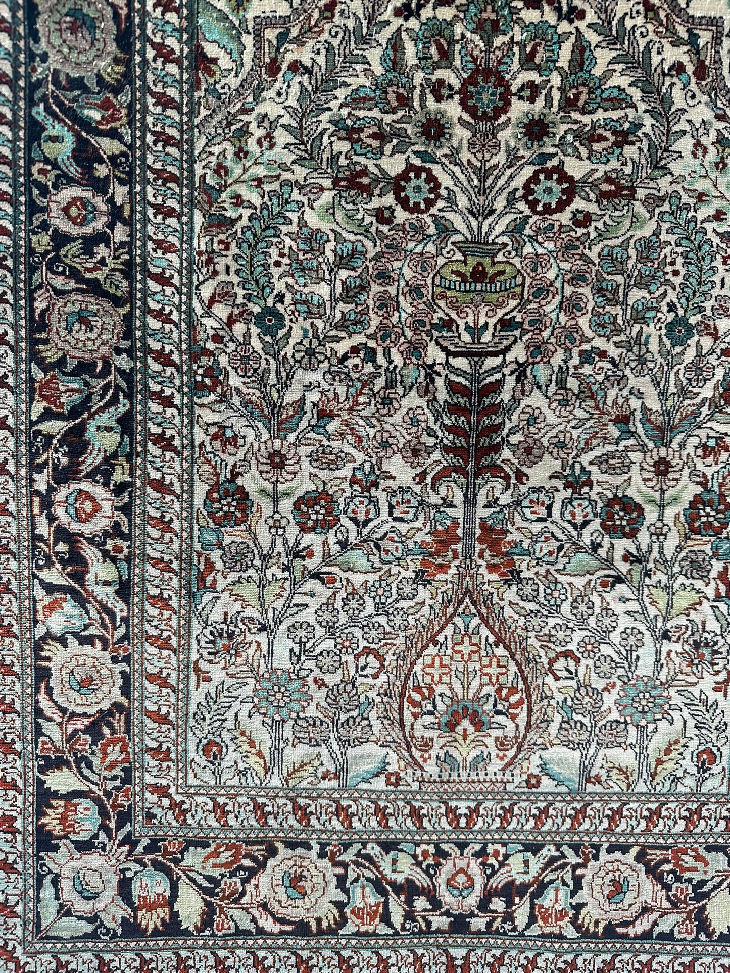 Orientteppich handgeknüpft 96x62 cm Hereke Seide auf Seide