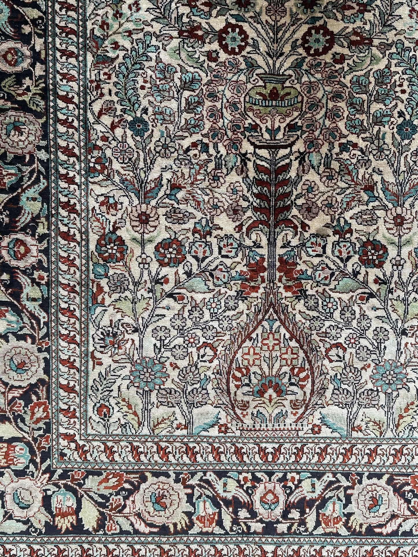 Orientteppich handgeknüpft 96x62 cm Hereke Seide auf Seide