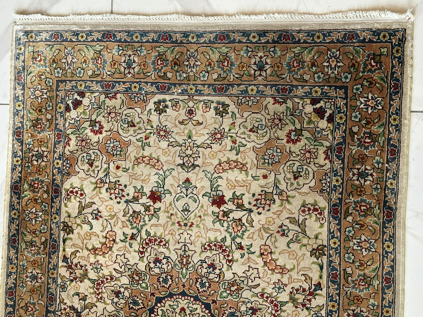 Orientteppich handgeknüpft 94x63 cm Hereke Seide auf Seide